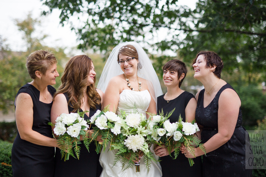 Bride and bridesmaids at the Lititz Museum