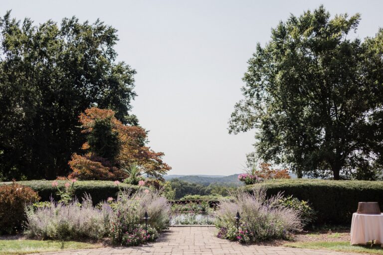 Fall perfection wedding at Box Hill Mansion — York, PA BLOG Maria